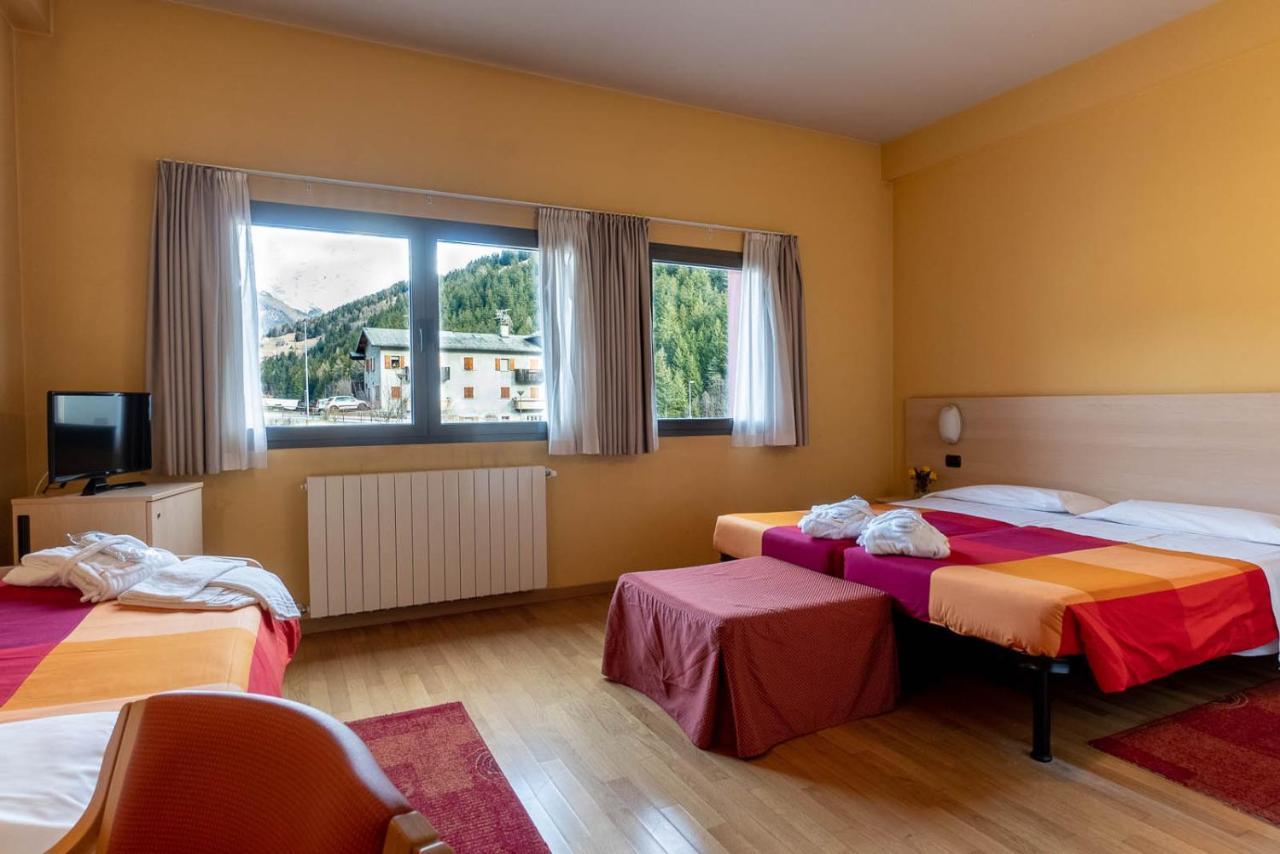Hotel Cepina Albergo Incantato Valdisotto Extérieur photo