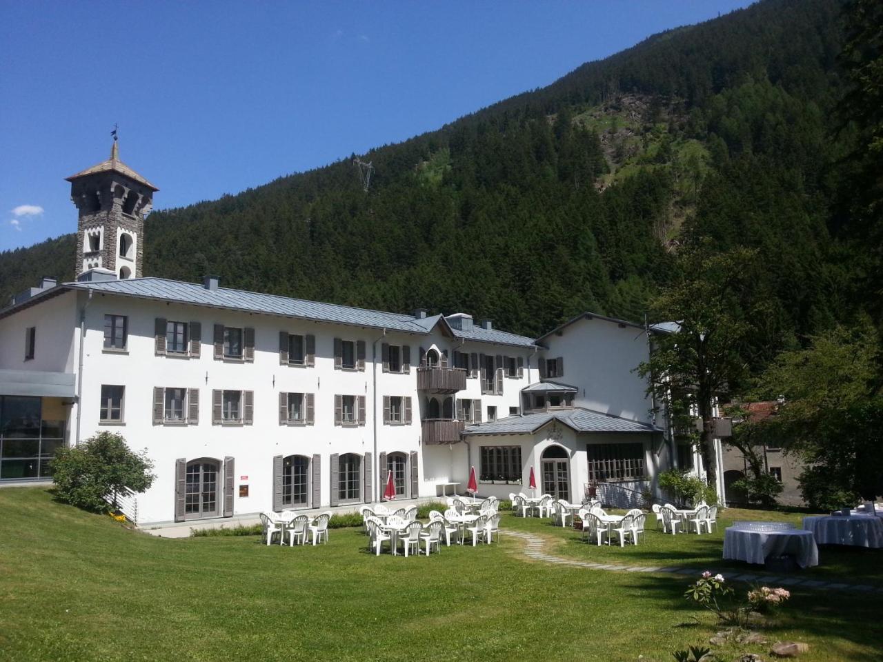 Hotel Cepina Albergo Incantato Valdisotto Extérieur photo
